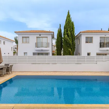 Palms 3-br In * Protaras