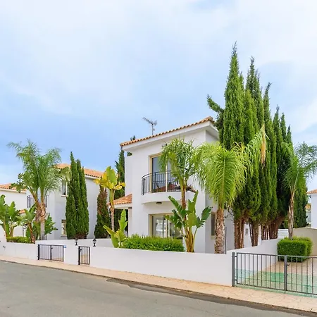 Βίλα Palms 3-br In