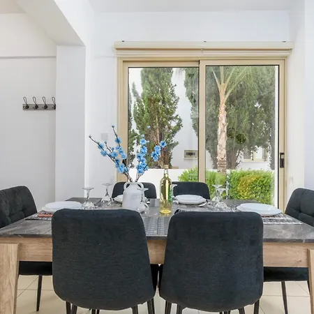 Palms 3-br In * Protaras